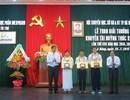 Trao Giải thưởng khuyến tài Huỳnh Thúc Kháng 2015